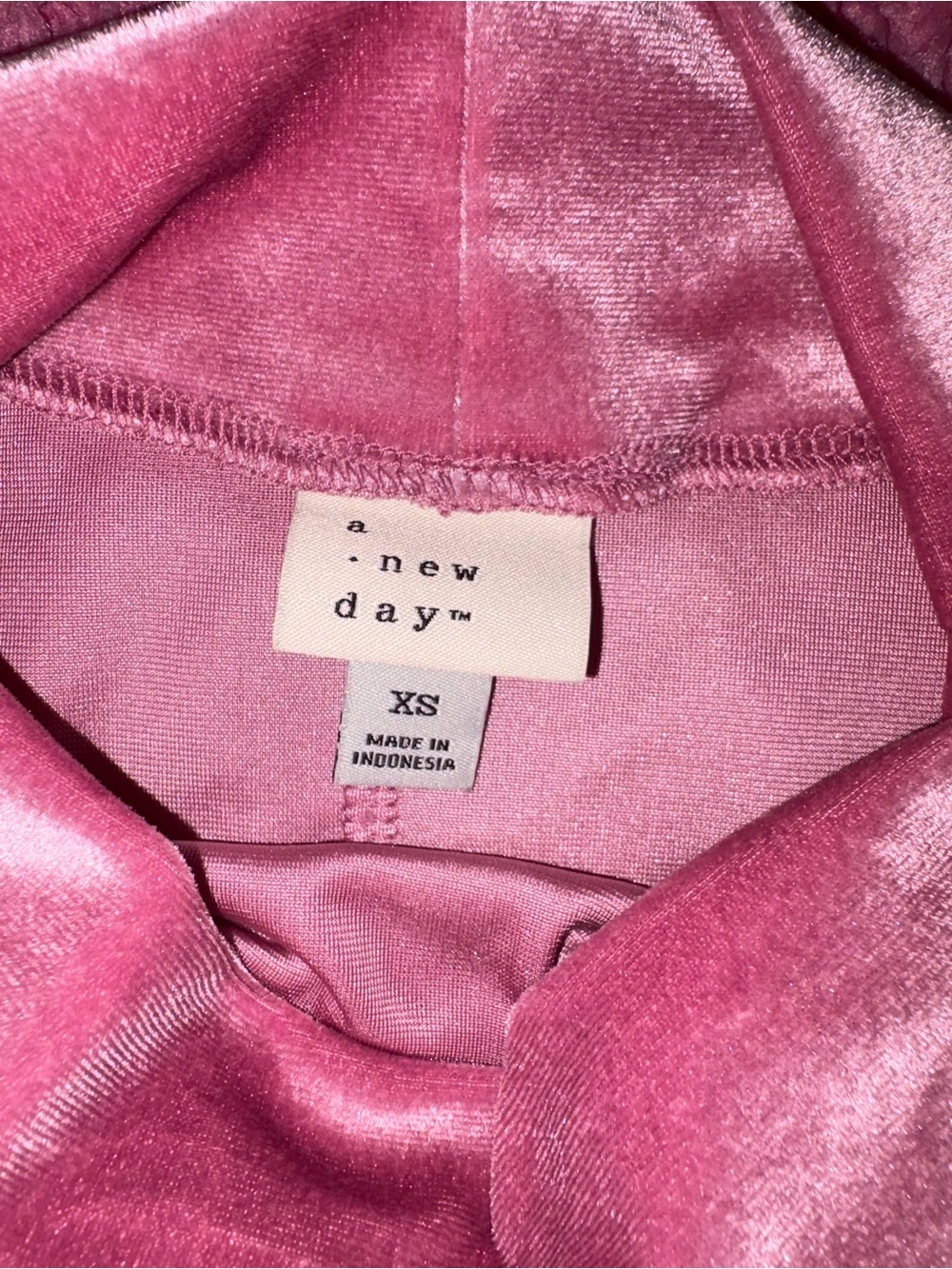 Pink Velvet Blouse - Picture 2 of 3